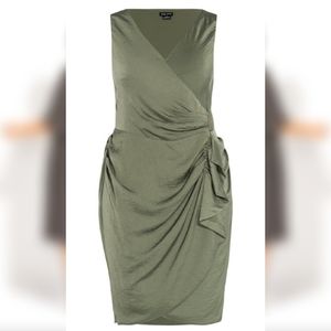 XS City Chic Plus Size 14 Green Dress Wrap…